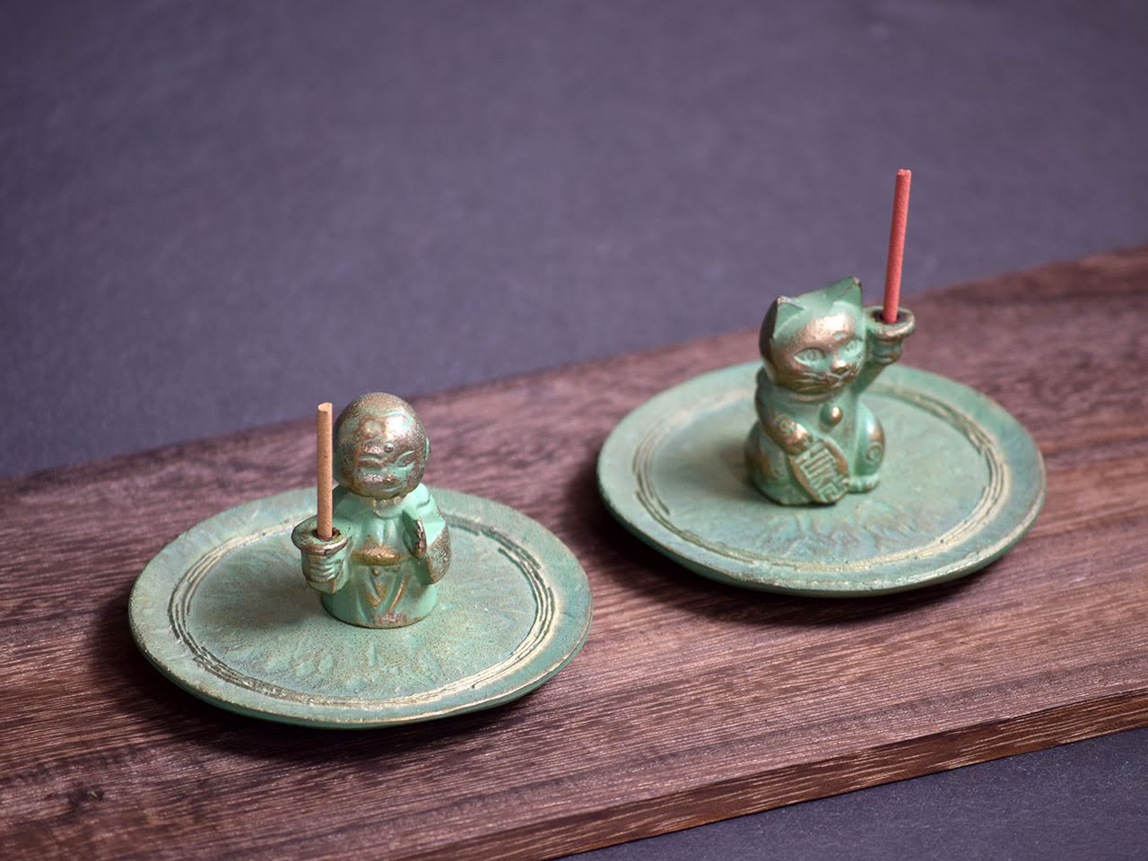 Lucky Cat Incense Holder
