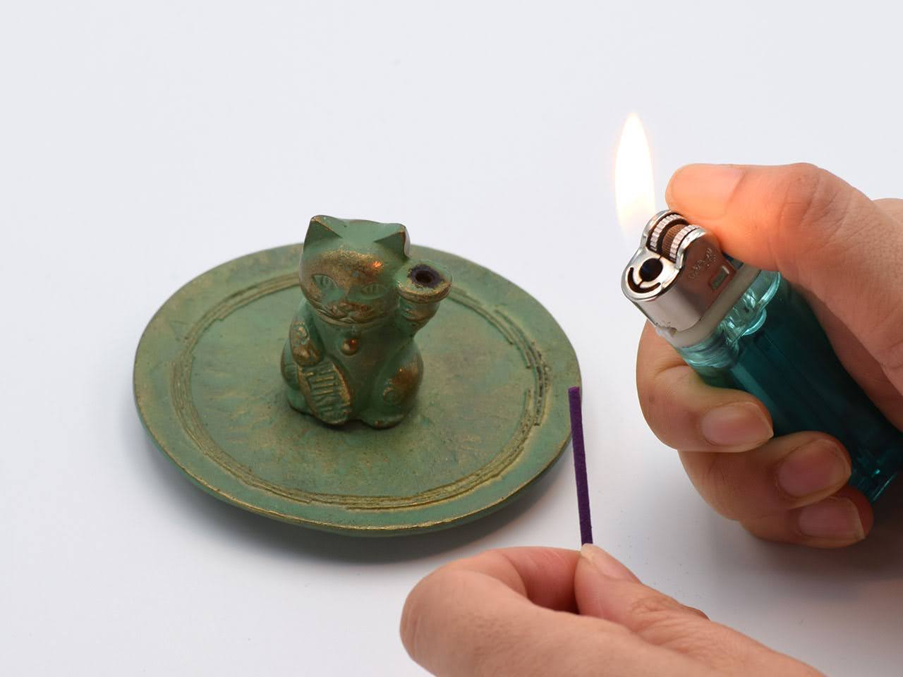 Lucky Cat Incense Holder
