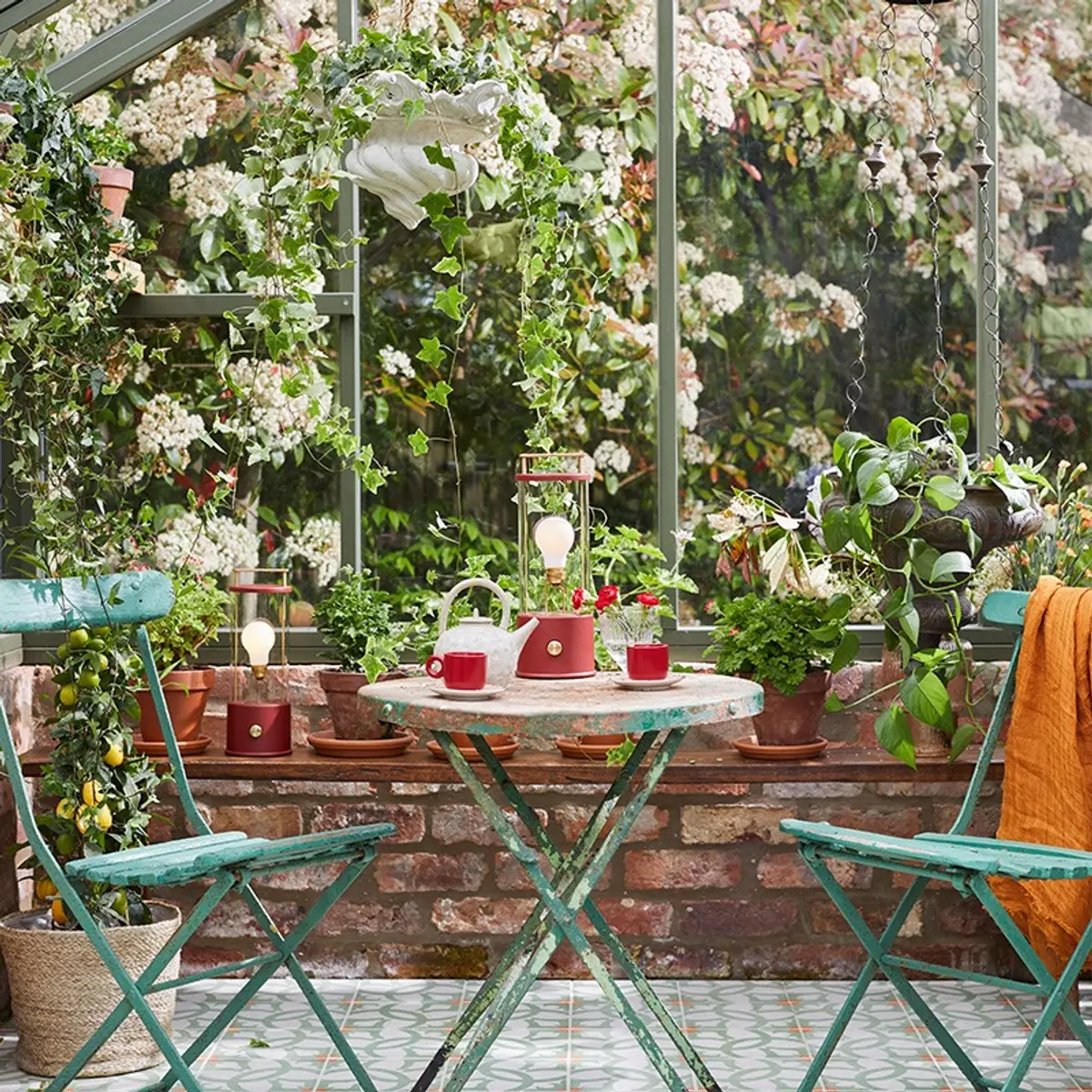 The Muse Portable Lamp in Pomona Red